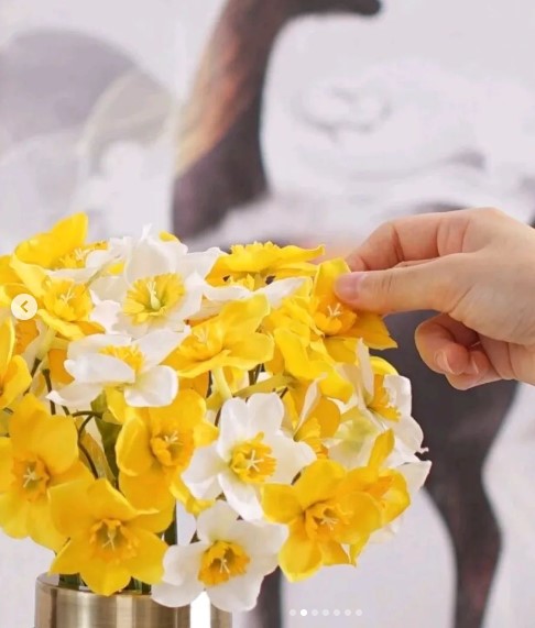 ARTIFICIAL DAFFODILS FLOWERS