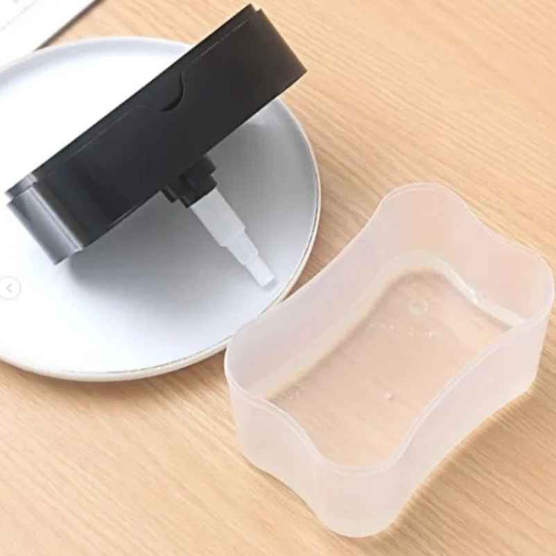 SOAP DISPENSER WITH SPONGE
